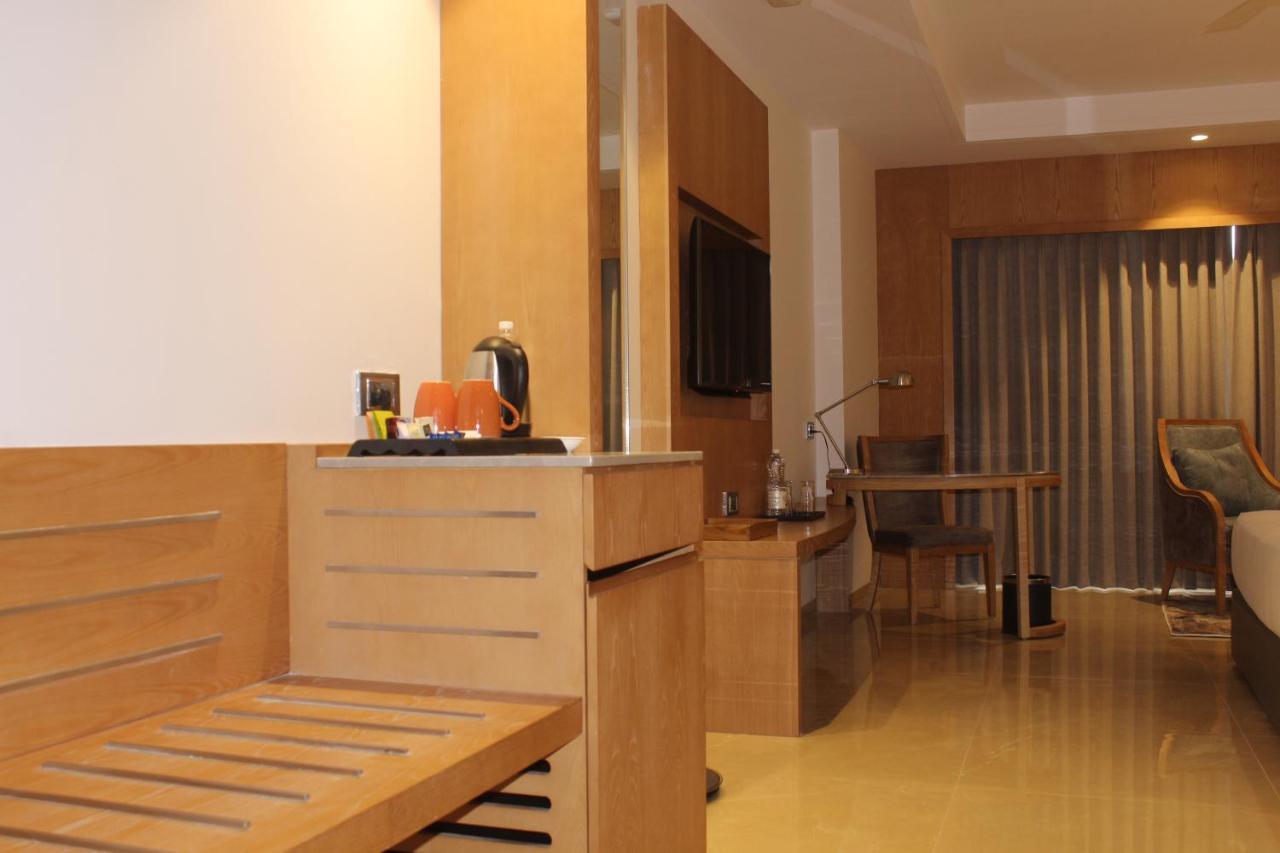 Lemon Tree Premier, Dwarka Ξενοδοχείο Εξωτερικό φωτογραφία